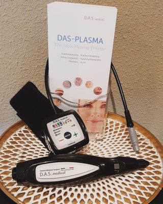 Het DAS medical plasma-apparaat in Schoonheidssalon Dorien-Rijen
